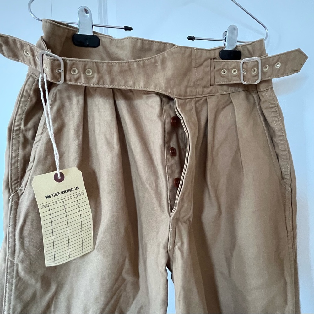 British Army Gurkha Bermuda Pants | High-Waisted Trousers - Picture 2 of 5
